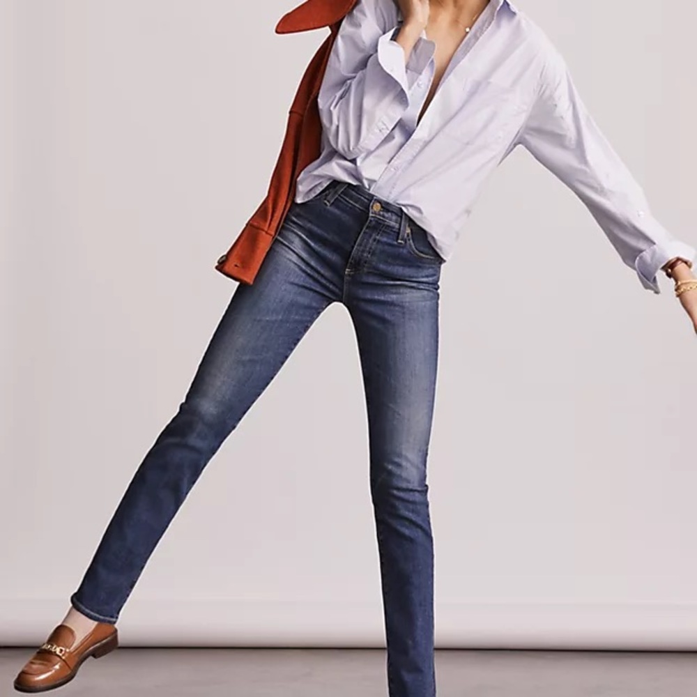 AG Stevie Slim Straight Jean.  Size 25.  NWT.